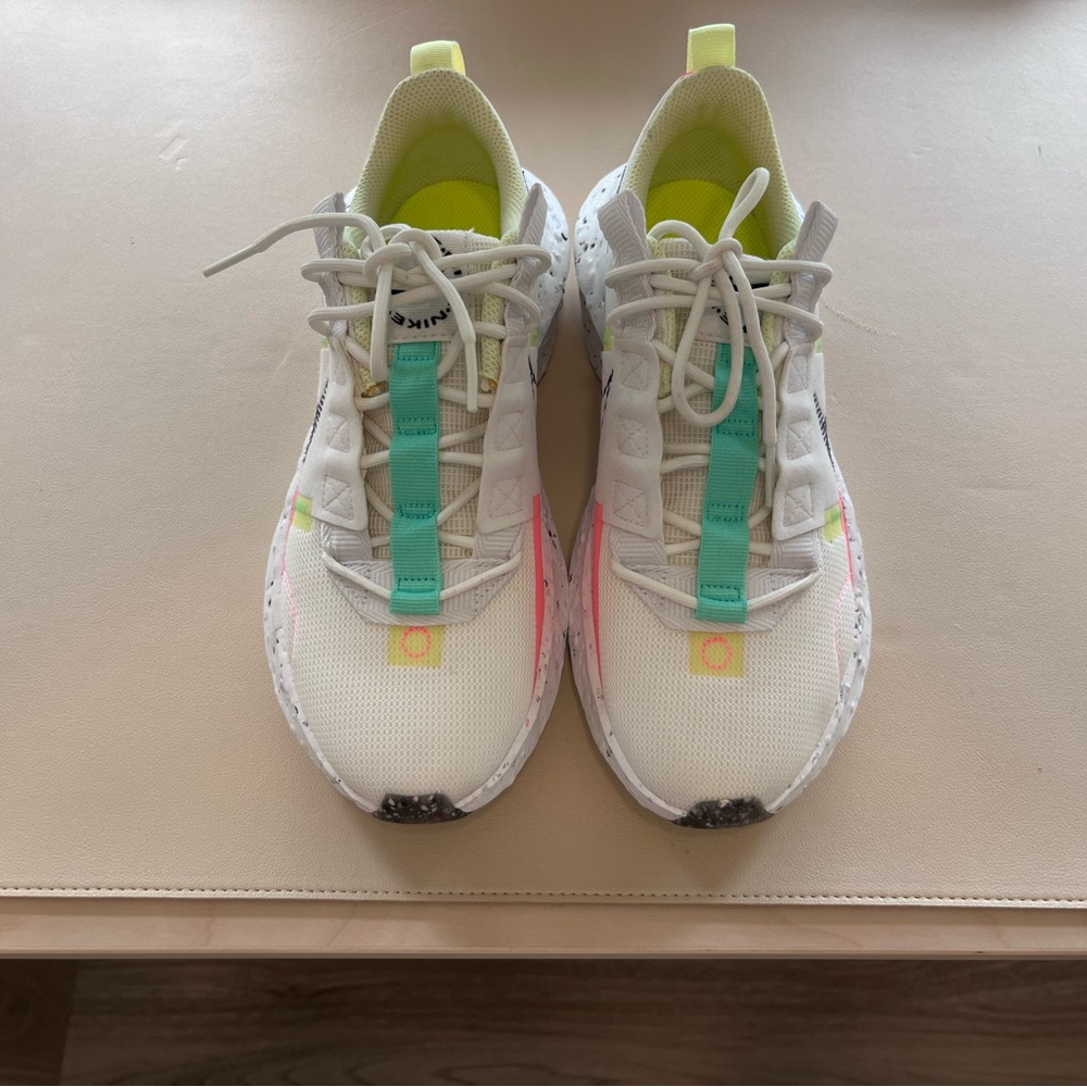 Nike Women's Crater Impact colorways - Picture 3 of 7